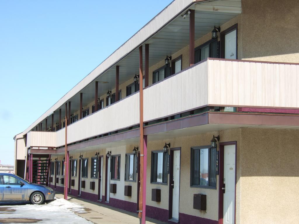 Wild Rose Inn Vegreville Ngoại thất bức ảnh